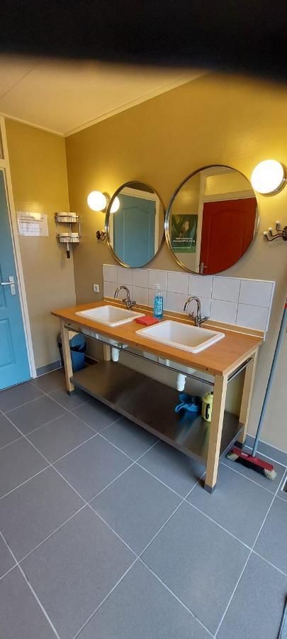 Slaaphuisjes Op Wielen Buitenwedde Westerwolde Exterior foto